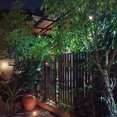 Chez Pom Chiang Mai Exterior foto