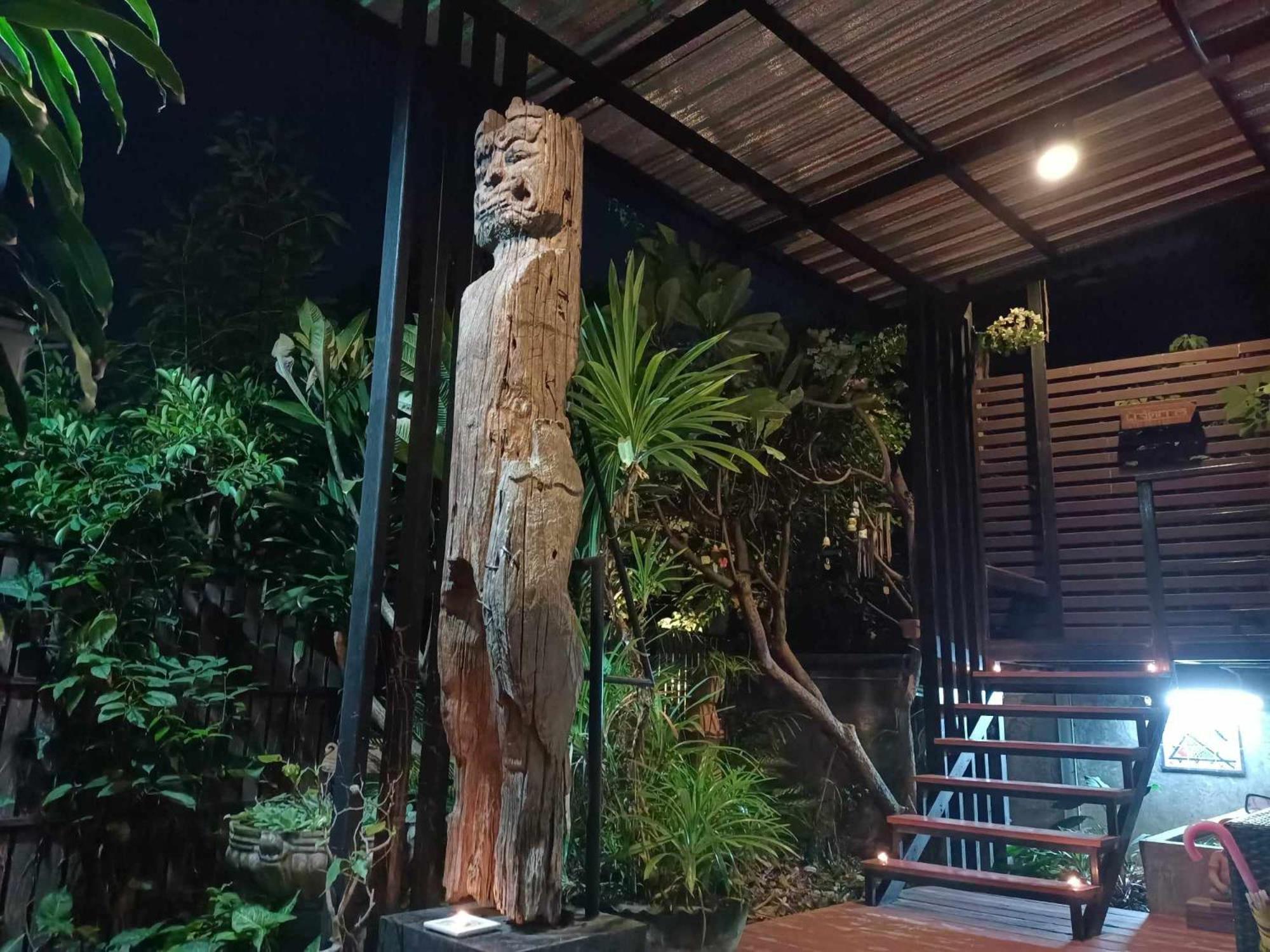Chez Pom Chiang Mai Exterior foto