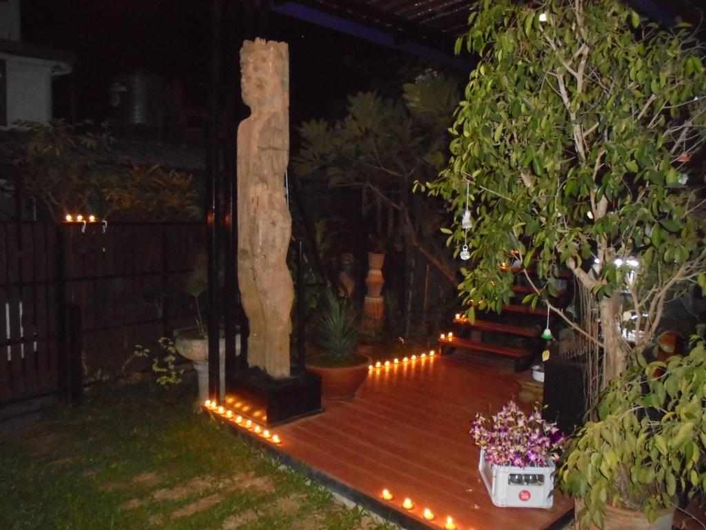 Chez Pom Chiang Mai Exterior foto