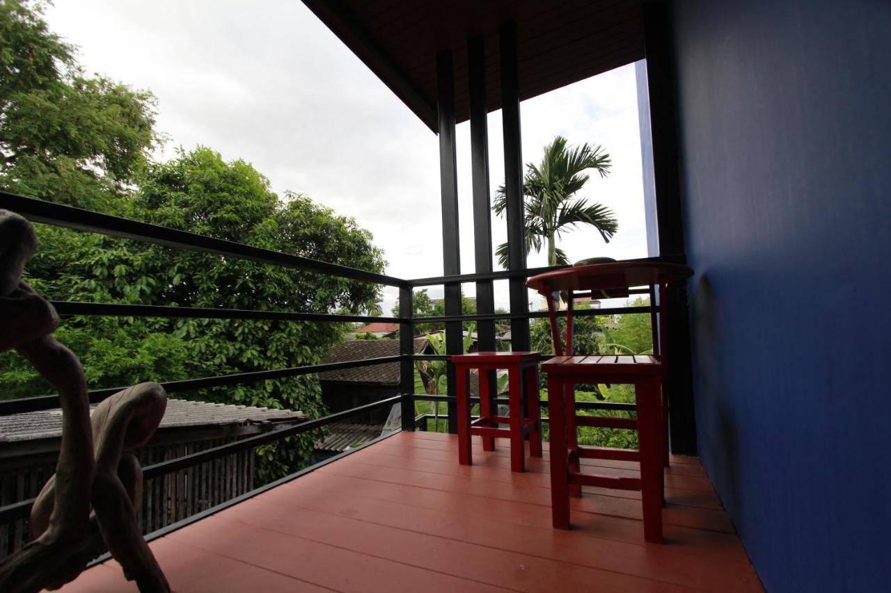 Chez Pom Chiang Mai Exterior foto